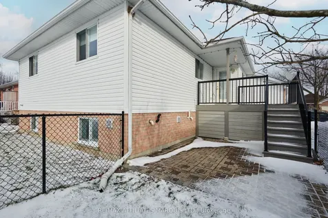 2024 Concorde Avenue Cornwall ON K6H 6R4