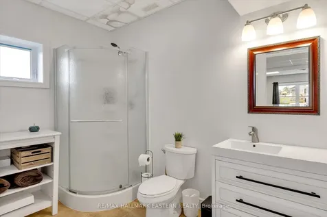 44 Albine Street Asphodel-norwood ON K0L 2V0