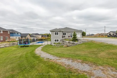 44 Albine Street Asphodel-norwood ON K0L 2V0