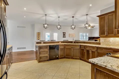 44 Albine Street Asphodel-norwood ON K0L 2V0