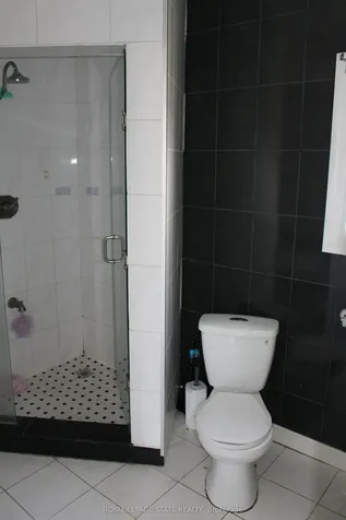 304 Nelson Street Brantford ON N3S 4C8