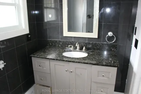 304 Nelson Street Brantford ON N3S 4C8