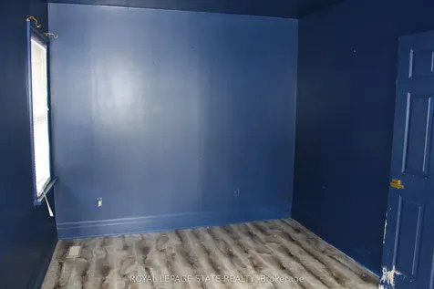 304 Nelson Street Brantford ON N3S 4C8