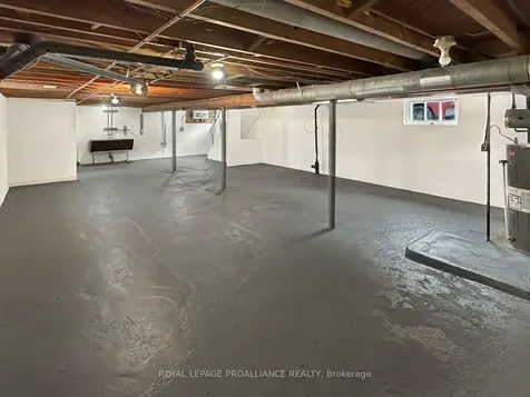 140 Charles Street Belleville ON K8N 3M2