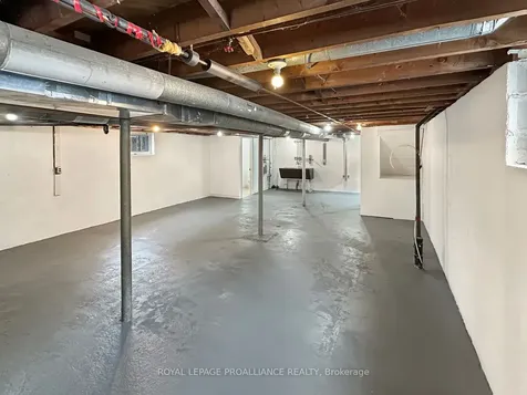 140 Charles Street Belleville ON K8N 3M2