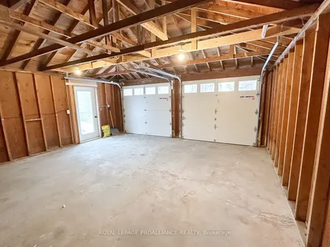 140 Charles Street Belleville ON K8N 3M2