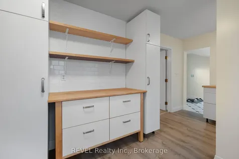 1081 Seymour Avenue Fort Erie ON L2A 5S4