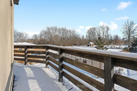 1081 Seymour Avenue Fort Erie ON L2A 5S4