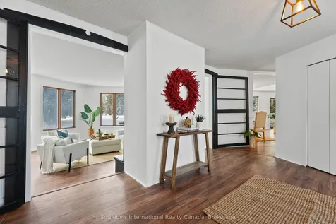 26 Curling Road Bracebridge ON P1L 1M6