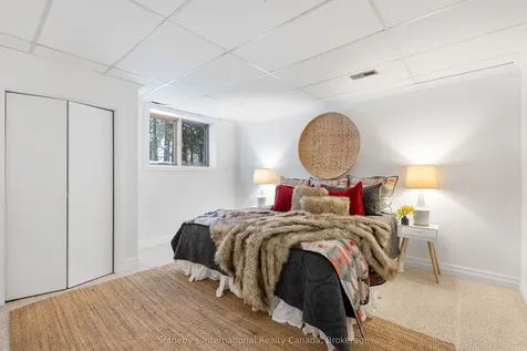 26 Curling Road Bracebridge ON P1L 1M6