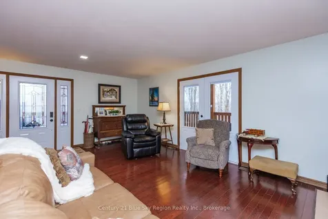 105 Greenwood Drive Bonfield ON P0H 1E0