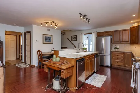 105 Greenwood Drive Bonfield ON P0H 1E0