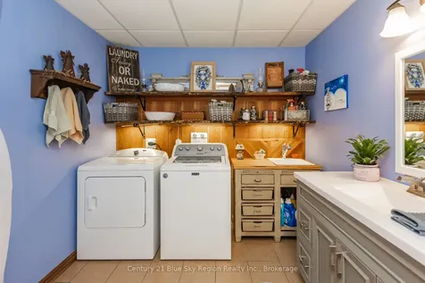 105 Greenwood Drive Bonfield ON P0H 1E0