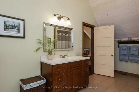 105 Greenwood Drive Bonfield ON P0H 1E0