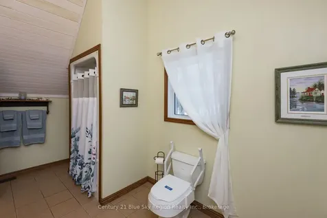 105 Greenwood Drive Bonfield ON P0H 1E0