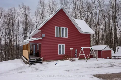 105 Greenwood Drive Bonfield ON P0H 1E0