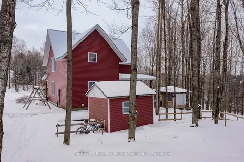 105 Greenwood Drive Bonfield ON P0H 1E0