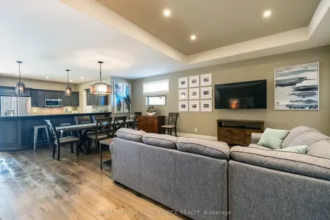 36 Vertis Court Belleville ON K8N 0C9