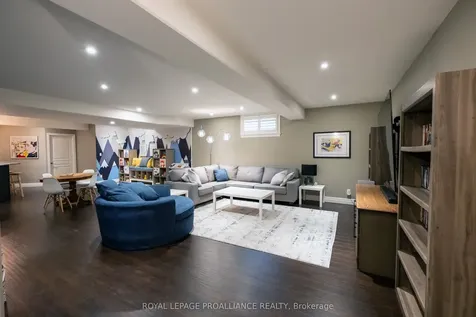 36 Vertis Court Belleville ON K8N 0C9