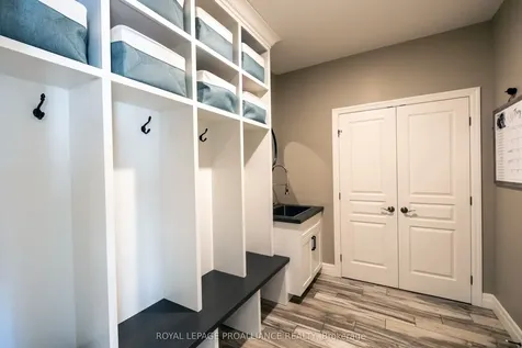 36 Vertis Court Belleville ON K8N 0C9