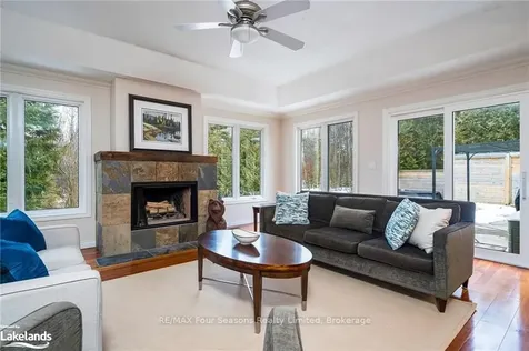 110 Scotts Court Blue Mountains ON N0H 1J0