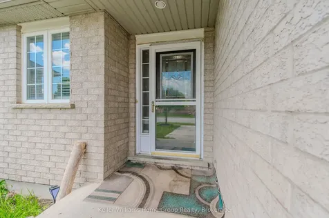 109 Hawkins Drive Cambridge ON N1T 2A3