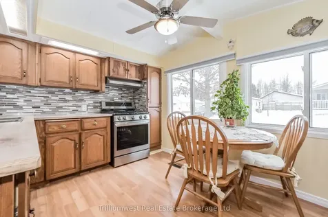 484 Spruce Street N Centre Wellington ON N1M 2W5