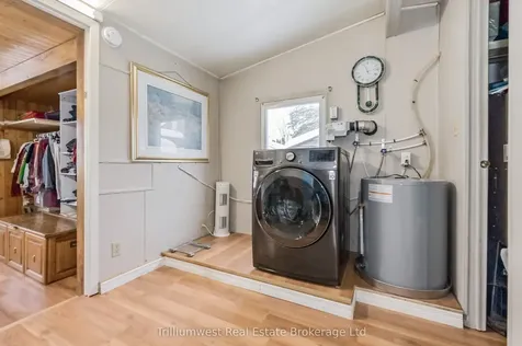 484 Spruce Street N Centre Wellington ON N1M 2W5