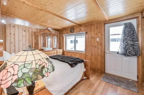 484 Spruce Street N Centre Wellington ON N1M 2W5