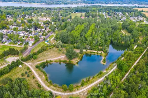 484 Spruce Street N Centre Wellington ON N1M 2W5