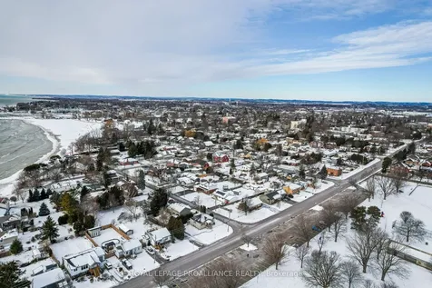 67 D'arcy Street Cobourg ON K9A 3Z6