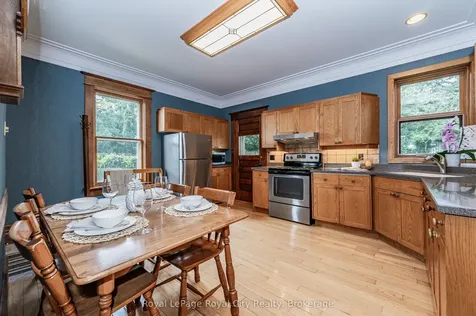 147 Street Patrick Street E Centre Wellington ON N1M 1M3