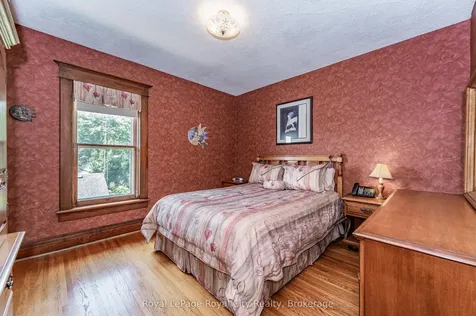 147 Street Patrick Street E Centre Wellington ON N1M 1M3