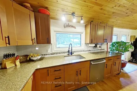 38 Catherine Street Bluewater ON N0M 1G0