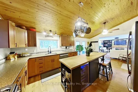 38 Catherine Street Bluewater ON N0M 1G0