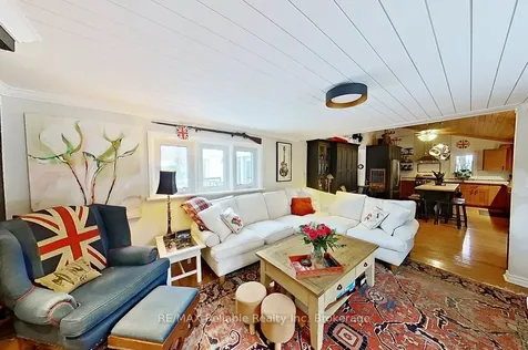 38 Catherine Street Bluewater ON N0M 1G0