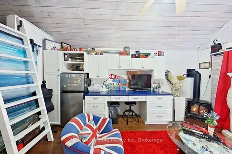 38 Catherine Street Bluewater ON N0M 1G0