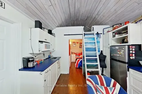 38 Catherine Street Bluewater ON N0M 1G0