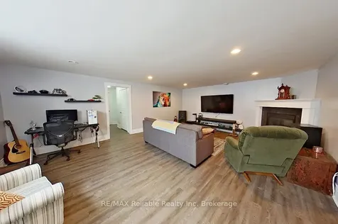 22 Eugene Street Bluewater ON N0M 1G0