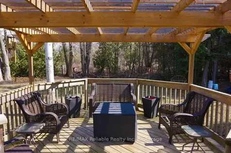 22 Eugene Street Bluewater ON N0M 1G0