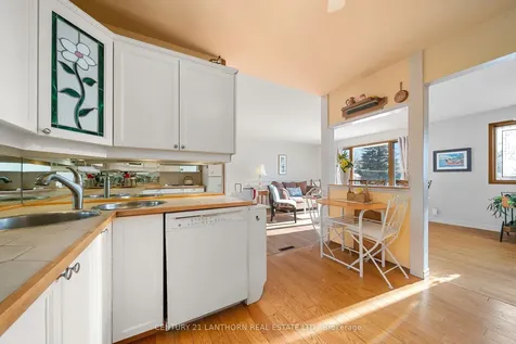 5 Morrow Avenue Brighton ON K0K 1H0