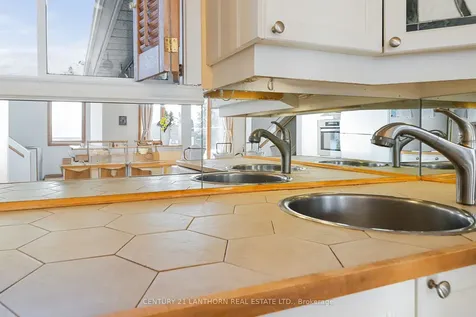 5 Morrow Avenue Brighton ON K0K 1H0