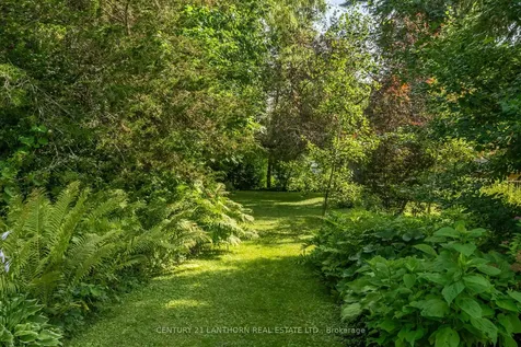 5 Morrow Avenue Brighton ON K0K 1H0