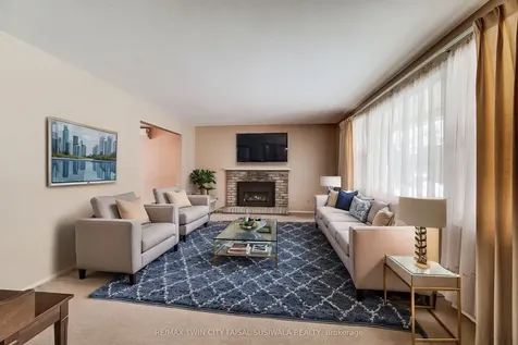 21 Crestwood Drive Cambridge ON N1S 3N8