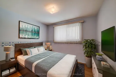 21 Crestwood Drive Cambridge ON N1S 3N8