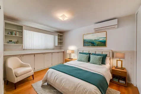 21 Crestwood Drive Cambridge ON N1S 3N8