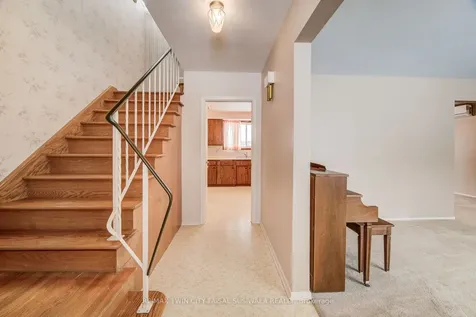 21 Crestwood Drive Cambridge ON N1S 3N8