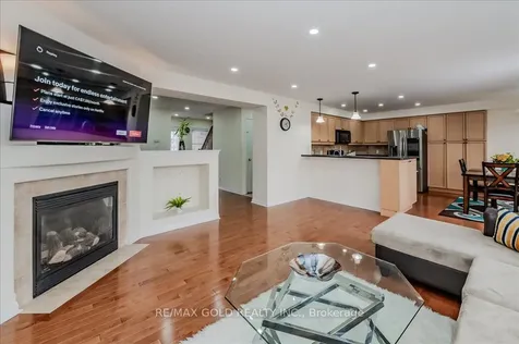 24 Baintree Way Cambridge ON N1T 2H3