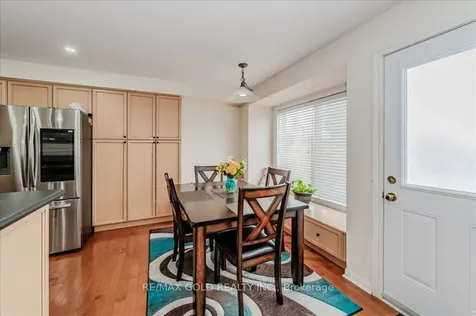 24 Baintree Way Cambridge ON N1T 2H3