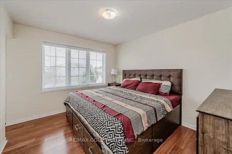 24 Baintree Way Cambridge ON N1T 2H3